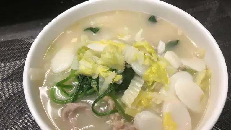 435. Rice Cake in Soup Shanghai Style 上海湯年糕